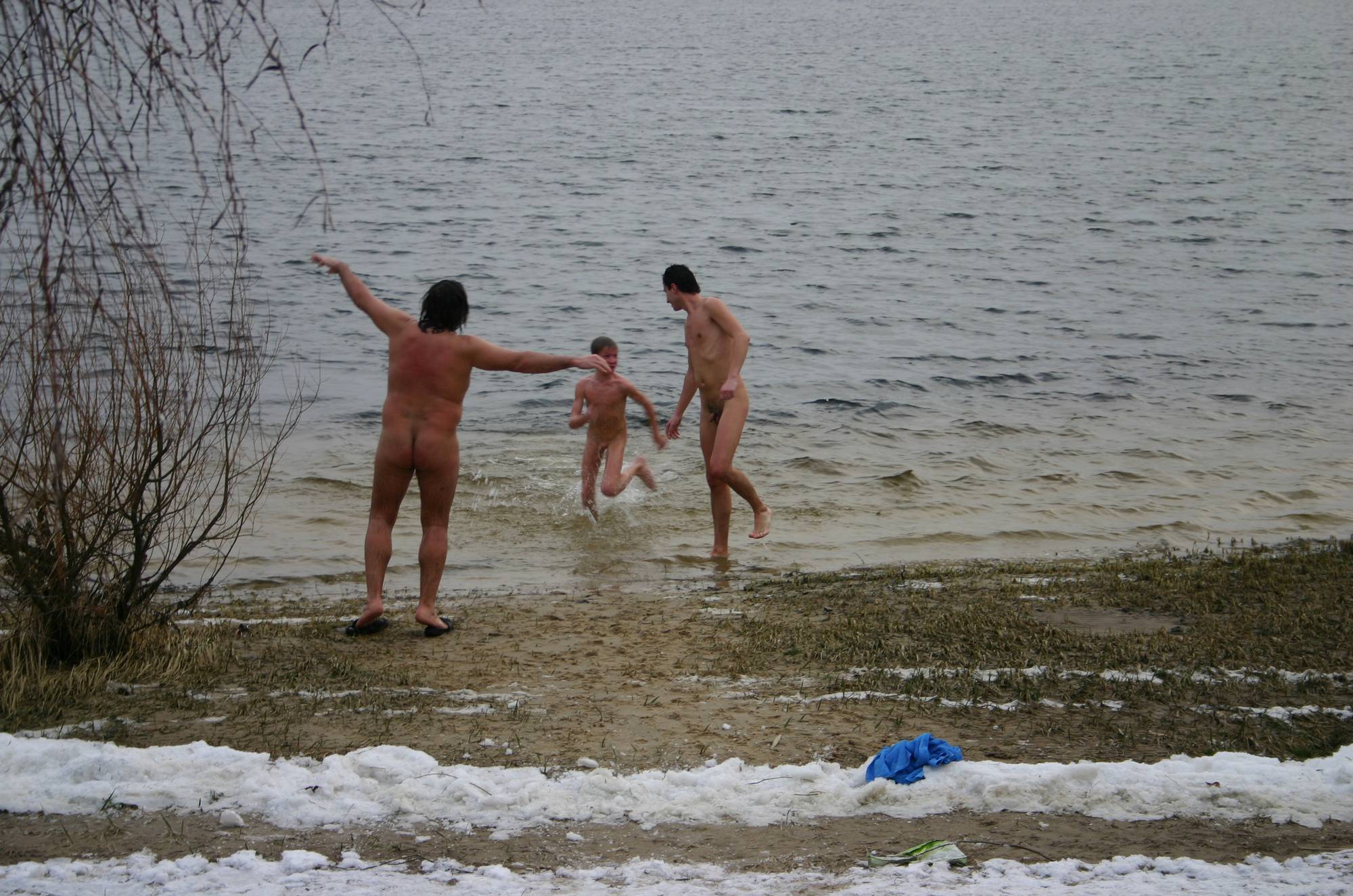 Pure Nudism Gallery Kiev Water-Front Bathing - 2