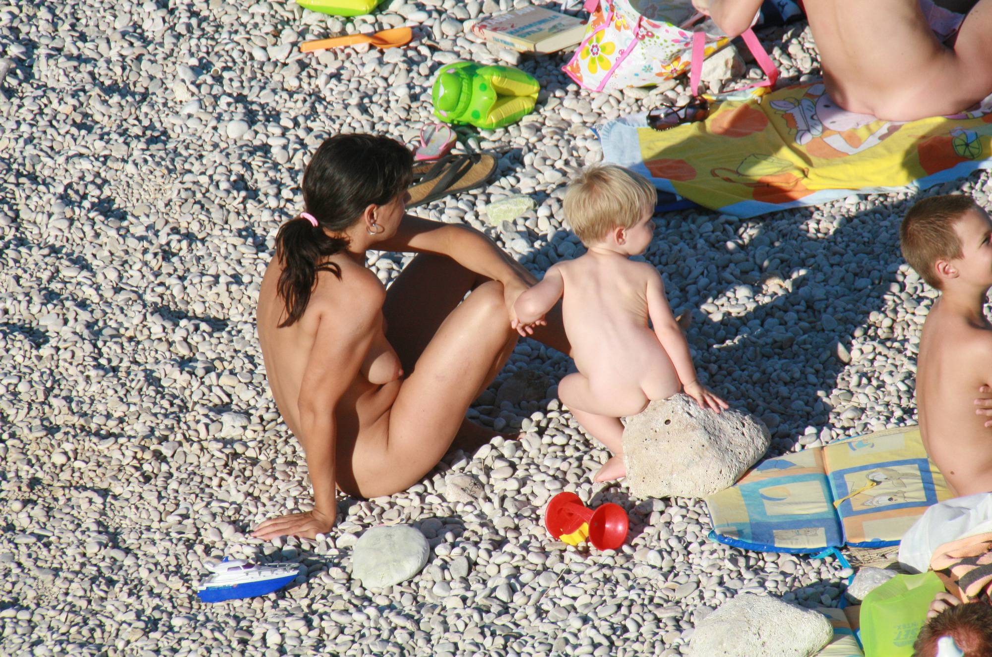 Pure Nudism Gallery Naturist Beach Family One - 2