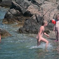 Pure Nudism photos Water and Family Ball Play